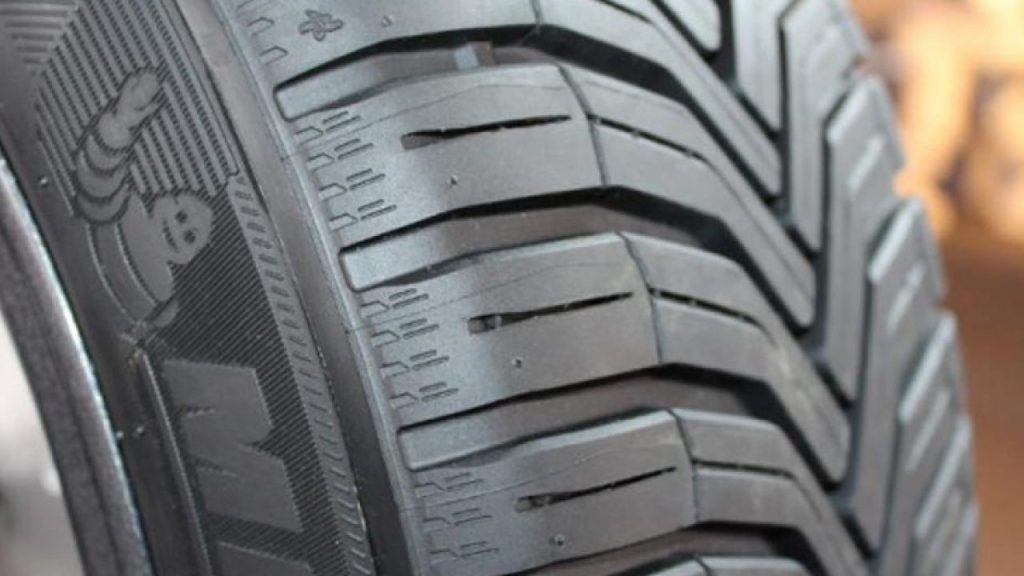 crossclimate-pneu-4-saisons