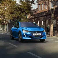 peugeot-208-electrique-view2