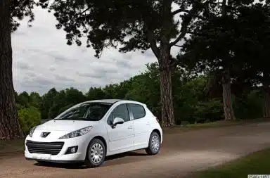 photo-peugeot-207