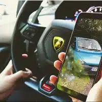 2-il-echange-sa-lamborghini-contre-un-multipla-la-video-culte-avec-hide-the-pain-harold