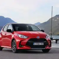 dimension-pneu-toyota-yaris-2