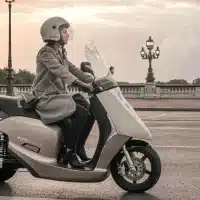 1-scooter-electrique-3-roues