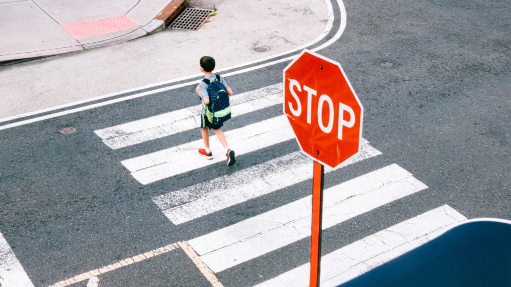 2-panneau-stop