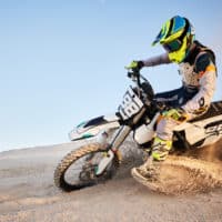 1-moto-tout-terrain