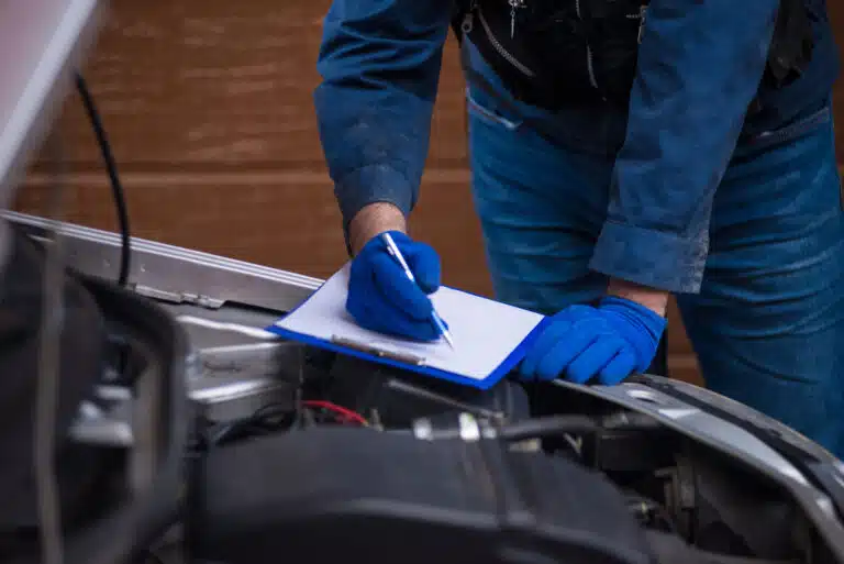 1-l-europe-prone-des-controles-techniques-annuels-pour-les-vehicules-de-plus-de-10-ans