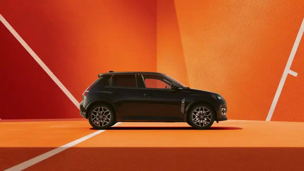 1-la-nouvelle-renault-r5-electrique-une-revolution-a-prix-abordable