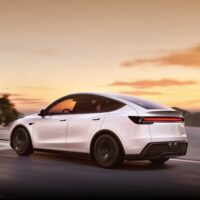 1-tesla-model-y-bonus-ecologique-conditions-dacces-et-impact-sur-le-marche-francais