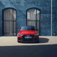 1-vers-un-retour-aux-autos-thermiques-pour-audi-un-changement-radical-prevu-en-2026