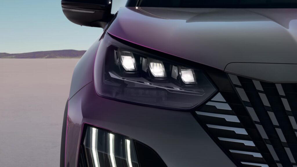 PEUGEOT_E_2008_Design-exterieur1