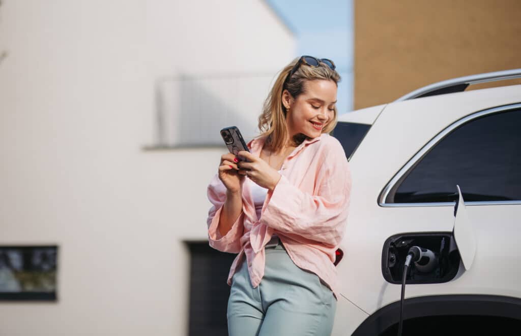 2-voiture-electrique-les-vrais-couts-caches-assurance-entretien-recharge