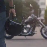 1-quand-et-pourquoi-remplacer-votre-casque-de-moto