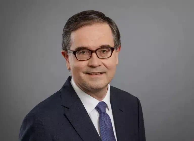 1-francois-provost-heritier-discret-et-stratege-de-la-transformation-chez-renault