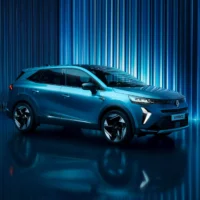 1-renault-symbioz-le-suv-hybride-qui-redefinit-lexperience-familiale