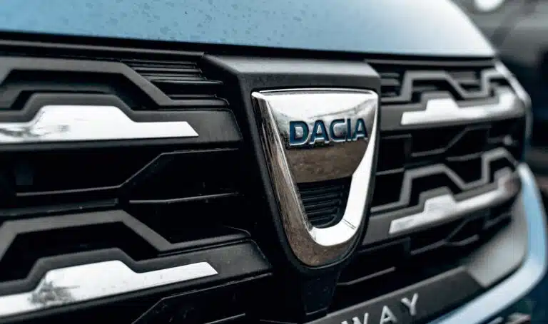1-dacia-evader-la-citadine-electrique-made-in-europe-a-moins-de-15-000-euros