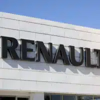 1-renault-dans-la-tourmente-du-dieselgate-une-tromperie-aggravee-presumee-secoue-lindustrie-automobile