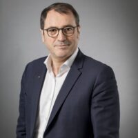 1-denis-le-vot-quitte-la-direction-de-dacia-nouvelle-ere-en-vue-pour-la-marque-emblematique