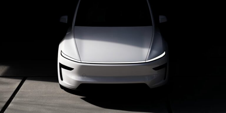 1-xiaomi-met-a-nu-le-tesla-model-y-ingenierie-inversee-rivalites-et-innovations-electriques