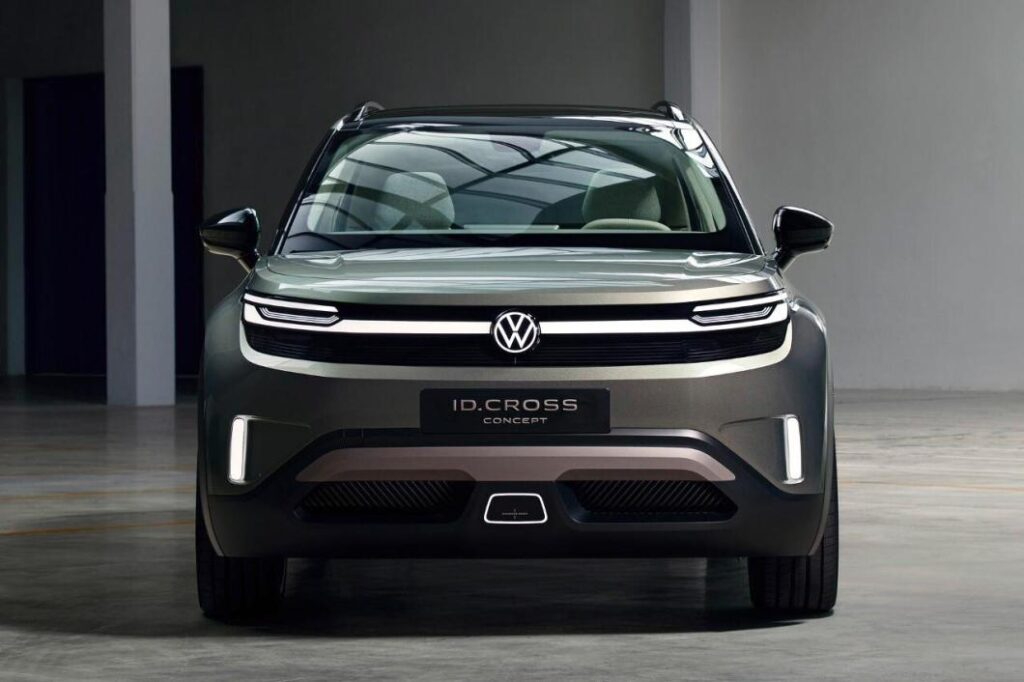 3-volkswagen-id-cross-le-nouveau-suv-compact-electrique-qui-secoue-la-ville