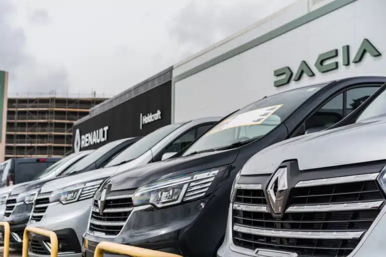 1-defaut-sur-le-frein-de-stationnement-ce-quil-faut-savoir-pour-les-proprietaires-de-renault-et-dacia