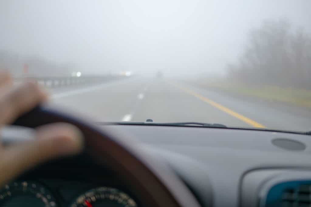 2-comment-adapter-sa-conduite-a-tous-les-types-de-brouillard