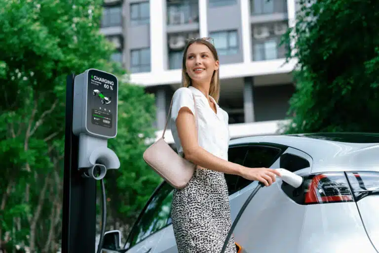 1-pile-electrique-les-innovations-qui-revolutionnent-lautonomie-des-voitures