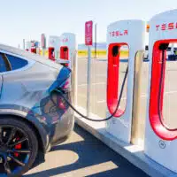 1-tesla-superchargeurs-comment-ca-marche