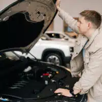 1-voiture-doccasion-a-petits-prix-faut-il-craindre-une-arnaque-lors-de-lachat