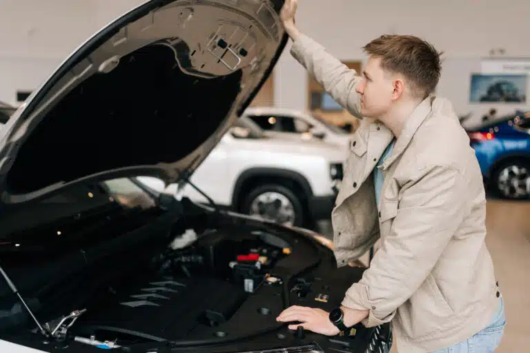 1-voiture-doccasion-a-petits-prix-faut-il-craindre-une-arnaque-lors-de-lachat