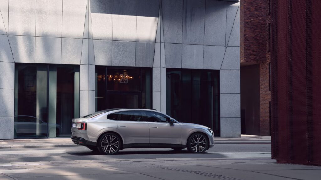 1-volvo-es90-la-nouvelle-berline-electrique-qui-bouscule-les-standards