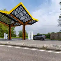 1-recharge-lente-vs-rapide-laquelle-choisir-selon-votre-usage