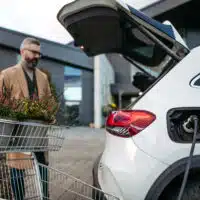 1-les-bornes-de-recharges-publiques-gratuites-existent-elles-encore