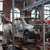 1-deficit-automobile-la-france-peine-a-redresser-la-barre-face-a-125-milliards-deuros-de-pertes