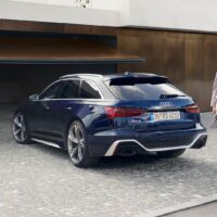 1-laudi-rs6-fait-son-grand-retour-la-legende-renait-en-version-berline-et-break-sportif