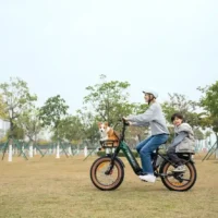 1-vtt-electrique-pliant-autonomie-confort-et-rangement-facile