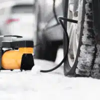 1-pression-pneu-en-hiver-valeurs-risques-et-bonnes-pratiques-pour-les-voitures-electriques