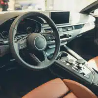 1-les-pieces-dhabitacle-les-plus-remplacees-sur-une-voiture-doccasion