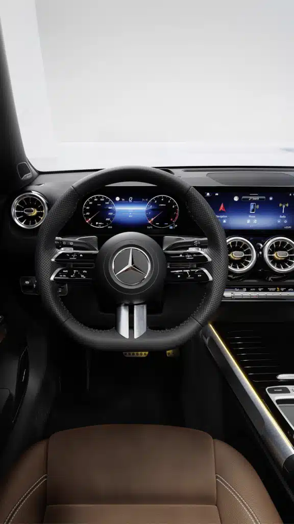 3-mercedes-glb-2025-le-suv-familial-electrique-et-hybride-modulable-5-ou-7-places