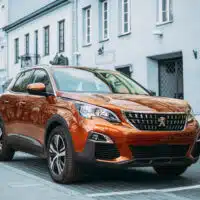 1-peugeot-vise-le-renault-symbioz-avec-un-suv-inedit-entre-2008-et-3008